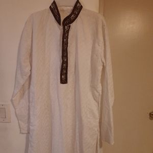 Pakistani men's shalwar kameez M